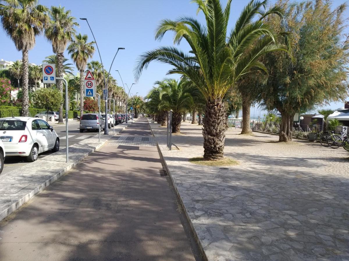 Casa Giardino Apartment San Benedetto del Tronto Luaran gambar